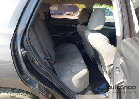 2009 Toyota Matrix Xrs z USA, uszkodzony, nr VIN 2T1GE40E19C005116